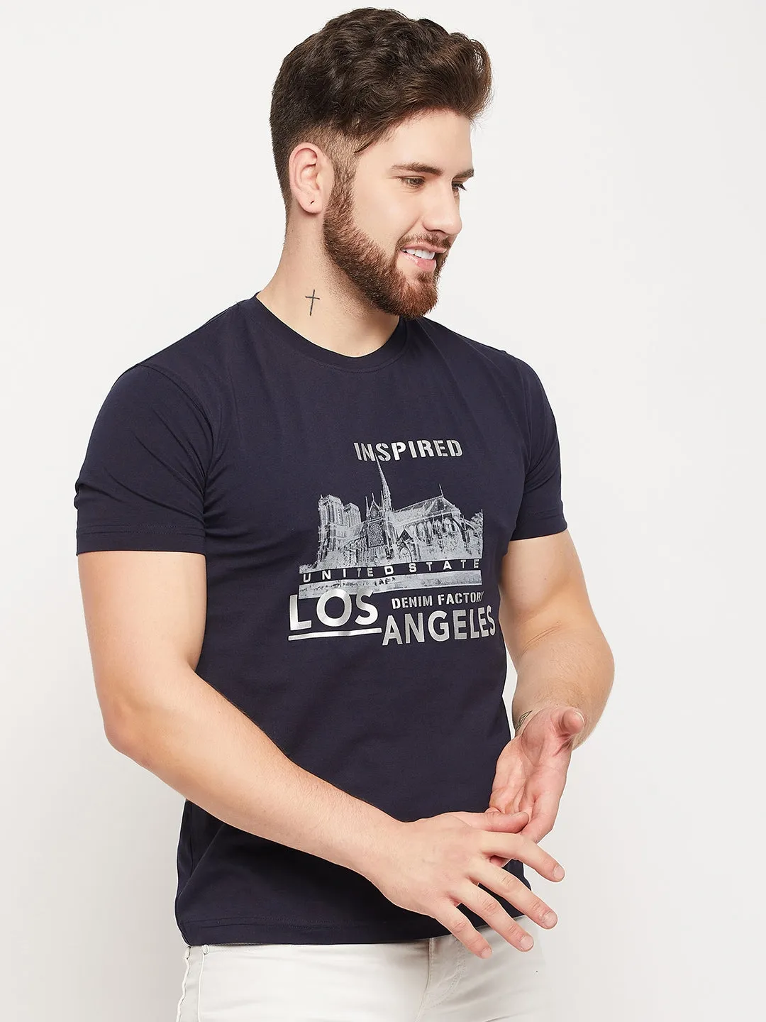 Men Navy Round NeckT-Shirt