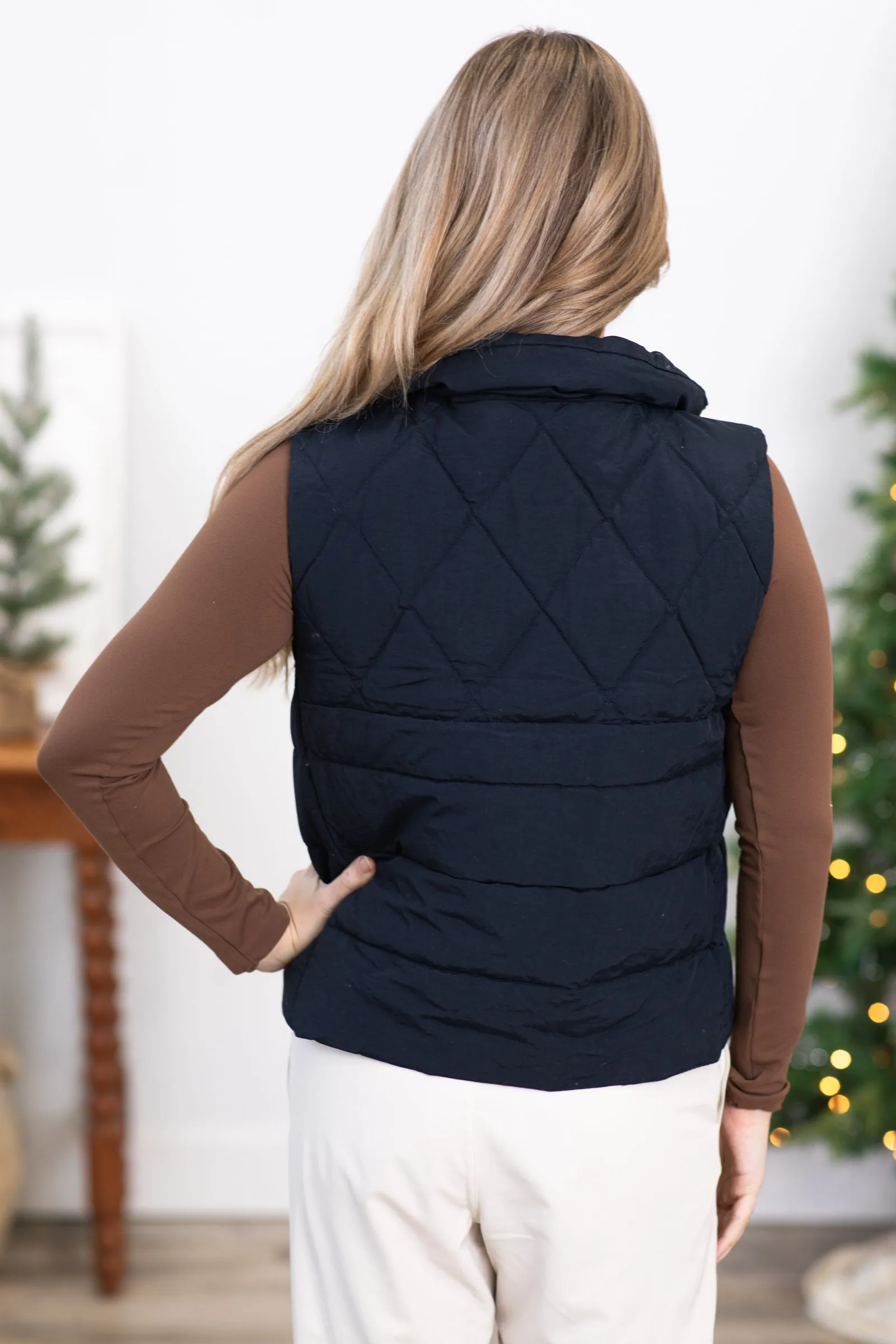 Navy Diamond Quilted Vest With Pockets