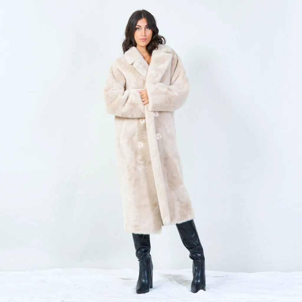 Oversized faux fur coat wholesale